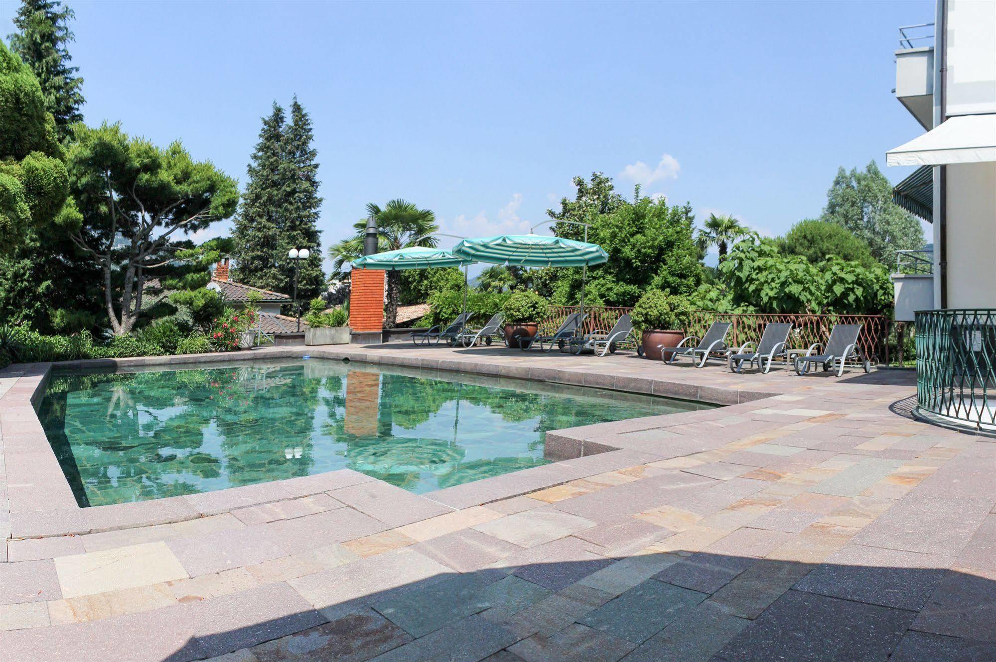 Villa Garni Gardenia Caslano Bagian luar foto